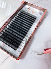 0.07mm MIX LENGTH Fairy Three-leaf Clover Auto Flowering W-shaped 3D Premade Volume Lash Tray