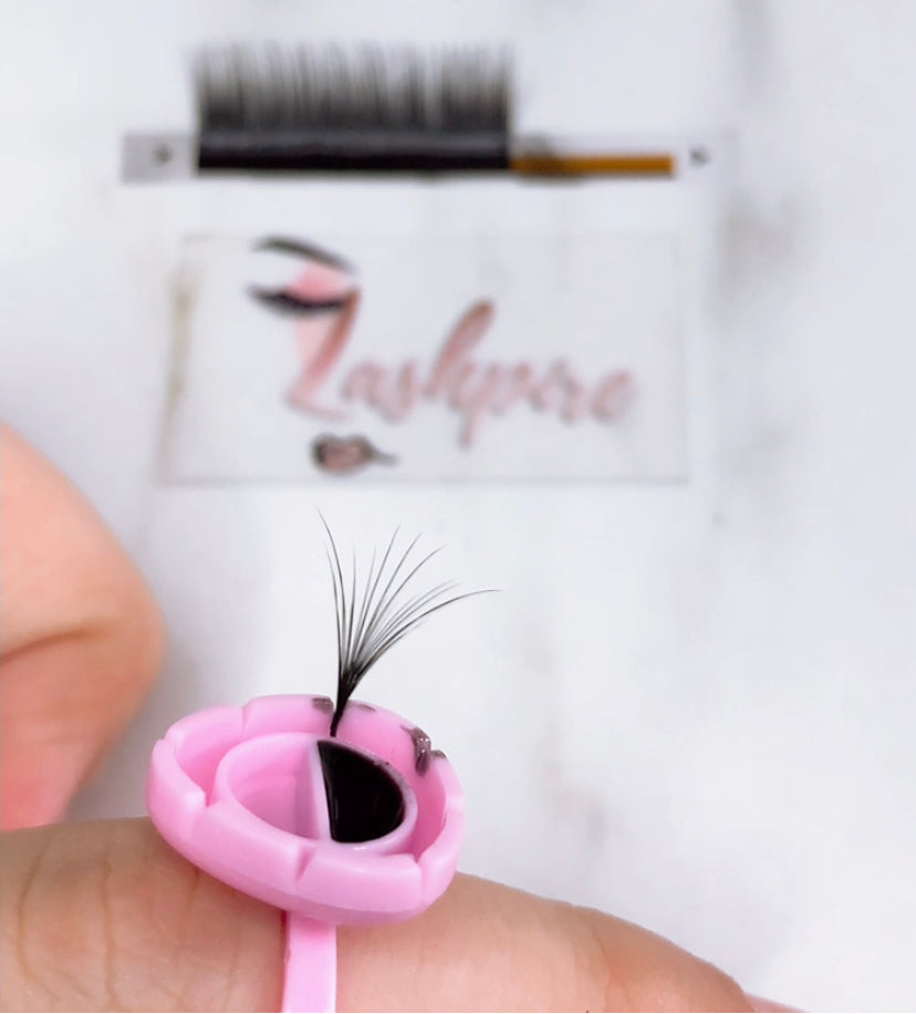 Pink Heart Shaped Smart Glue Ring Holder Easy Fan